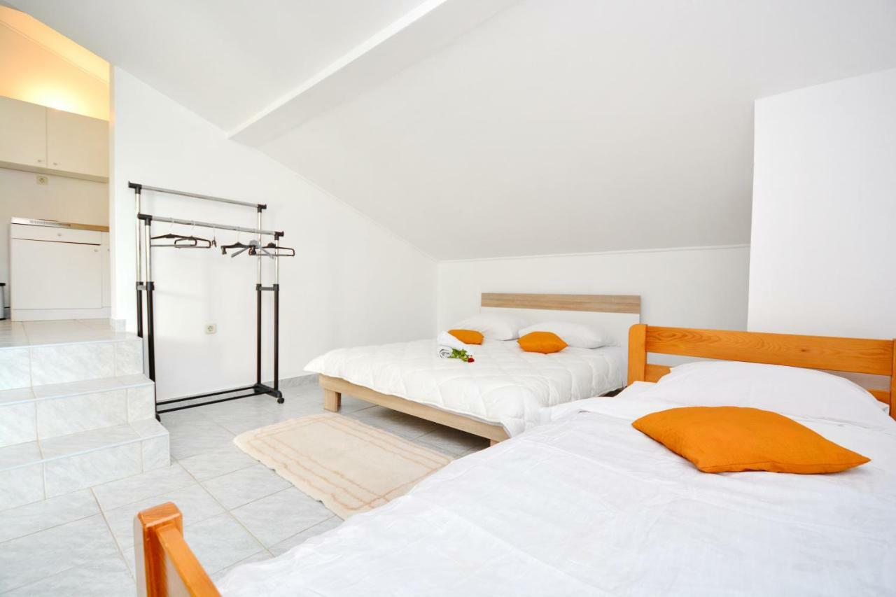 Apartmani Maca Sikovo Exteriör bild