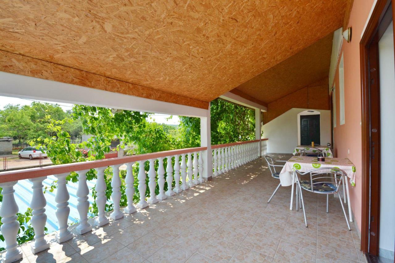 Apartmani Maca Sikovo Exteriör bild